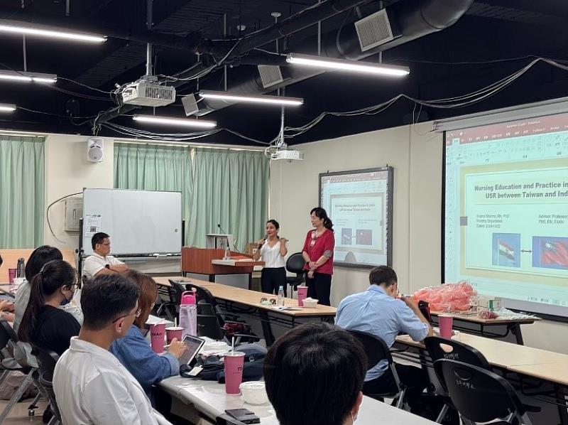 高醫大護理學系傑出畢業生 Sapna Sharma 以她的專業經歷分享台灣與印度的護理教育與實務發展並探討大學社會責任USR的重要性與實踐